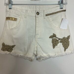 Desigual Mid Rise 5 Pocket Cream Denim Shorts with Gold Patchwork Embroidery